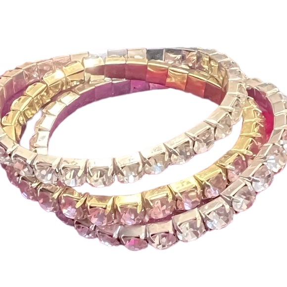 - TRIPLE STACK PINK AND WHITE RHINESTONE BRACELETS WITH STRETCH - Picture 1 of 11